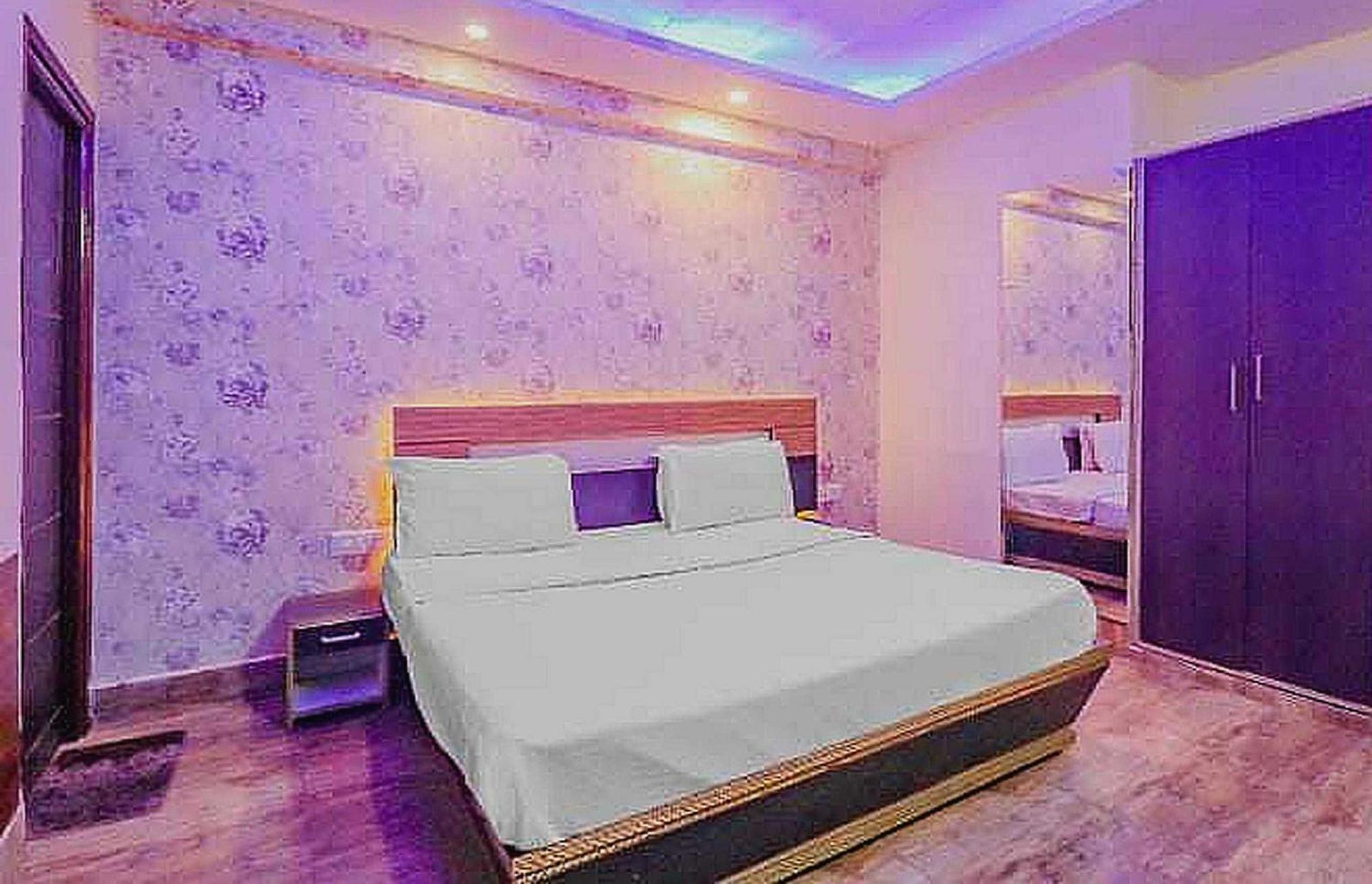 Super Hotel O Vivaan Residency Rohtak 외부 사진