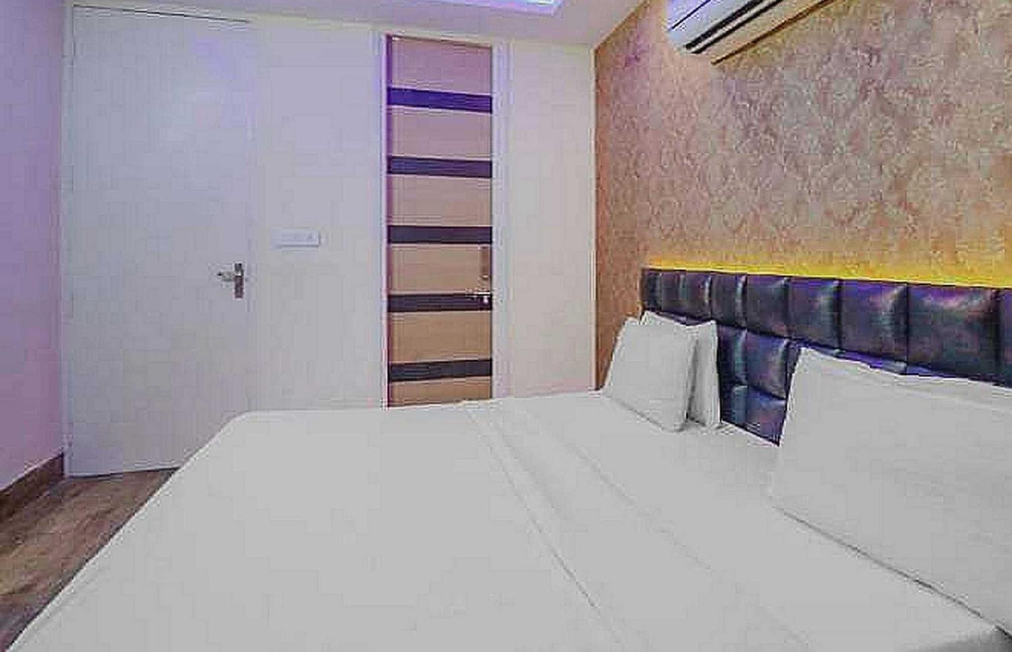 Super Hotel O Vivaan Residency Rohtak 외부 사진